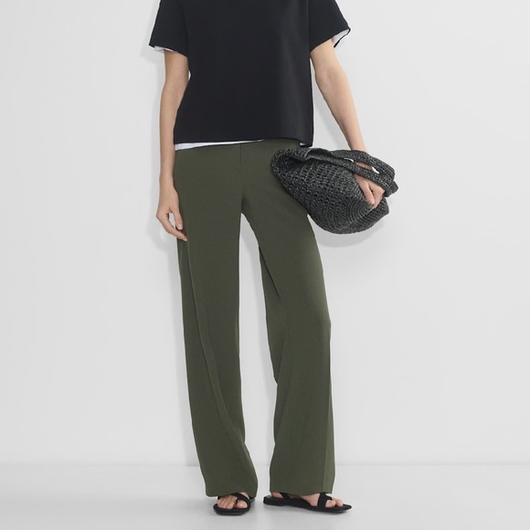 Aritzia Pants - Aritzia Babaton Limitless Pant Dark Olive 2